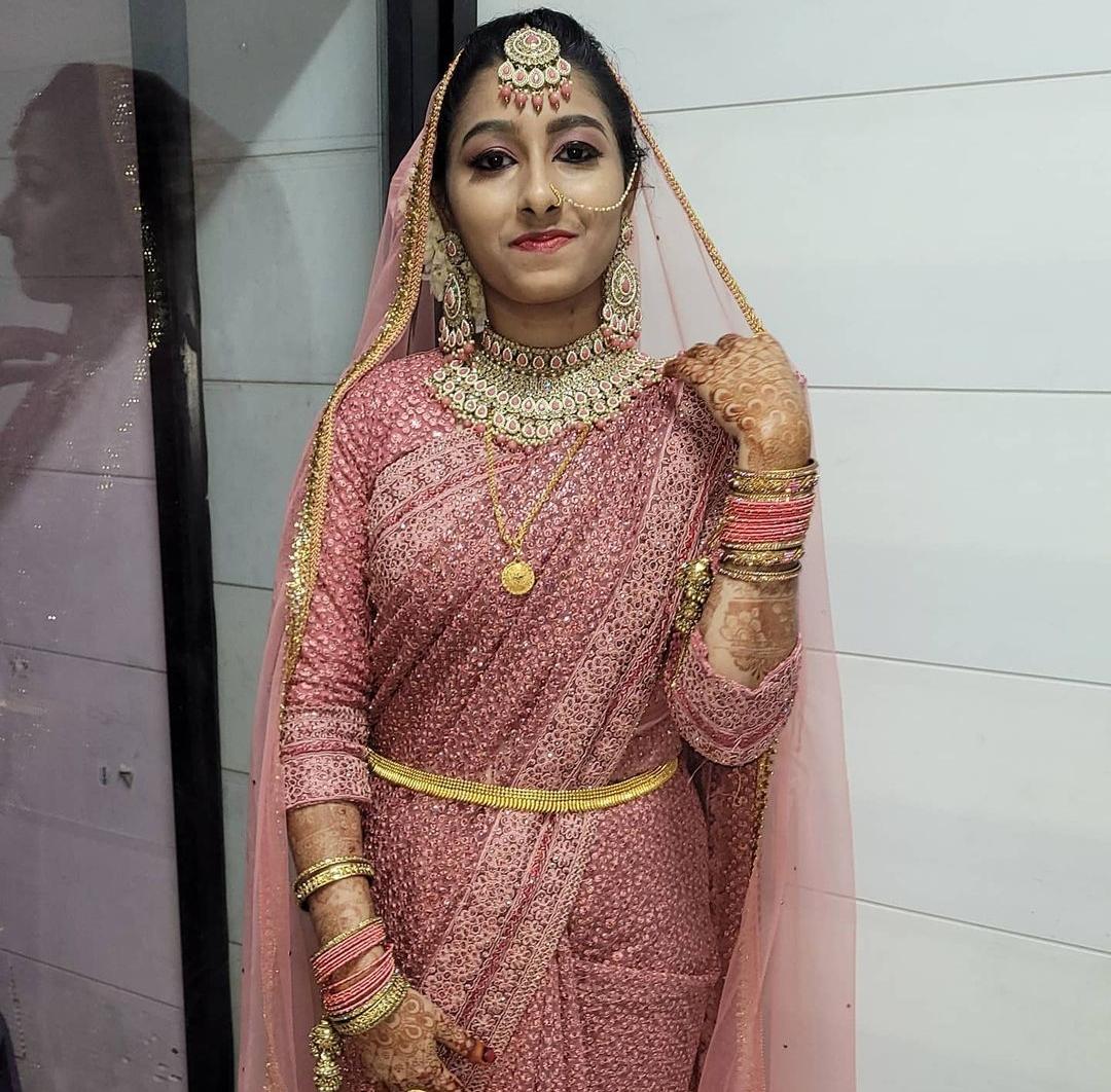 GRACE BEAUTY PARLOUR KARINKALLATHANI